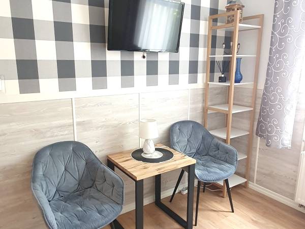 Azur Domki Pokoje Przyczepy kempingowe