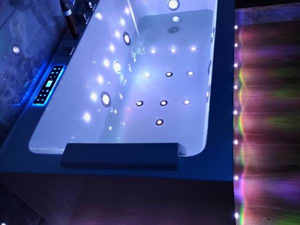 Apartament pod palmami.