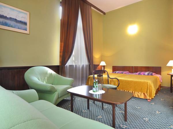 Restauracja Hotel PUSTELNIK