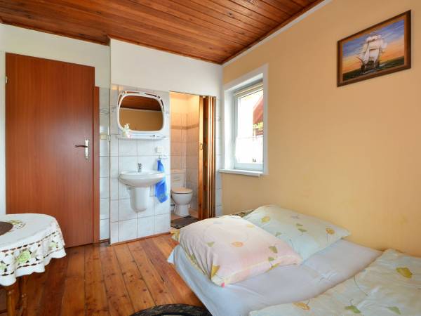 30/ 1 lub-2-osobowy z balkonem