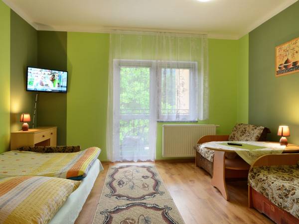 29/ 4-osobowy z balkonem