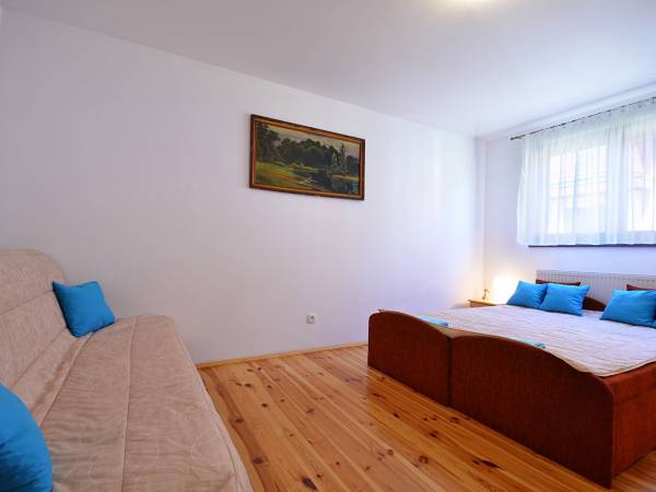 POKÓJ 2 NA PIĘTRZE