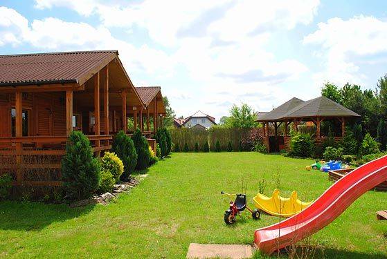 Domki i pokoje Nadia