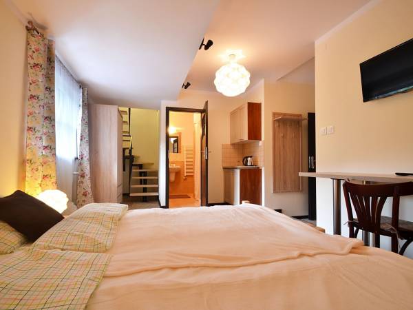 Pokoje Gościnne Przy Altanie