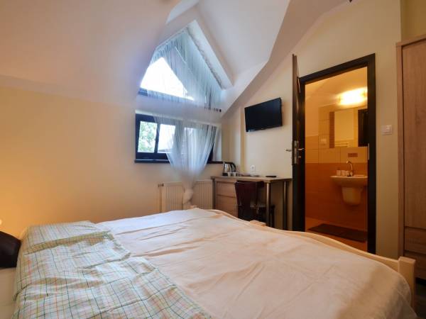 Pokoje Gościnne Przy Altanie