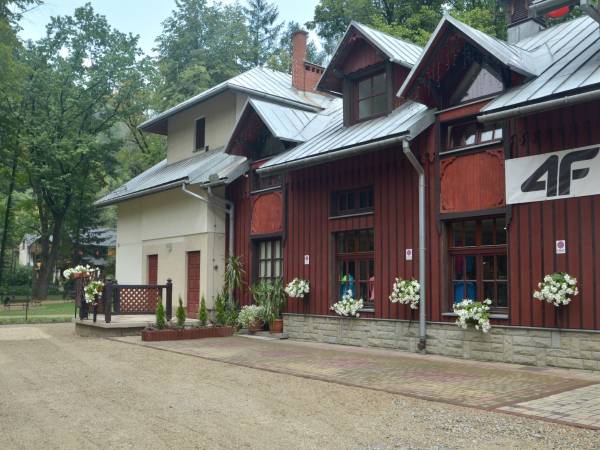 Pokoje Gościnne Przy Altanie