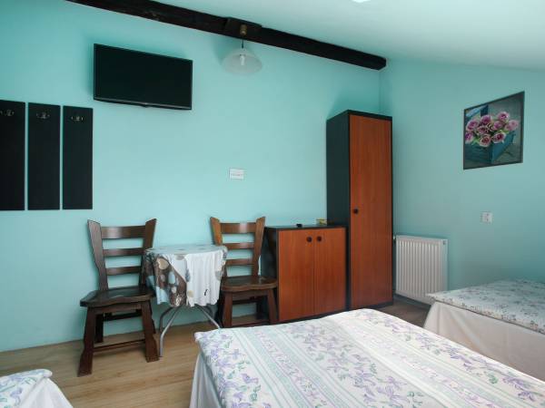 Zielony Dom - Pokoje Gościnne Nad Rzeczką