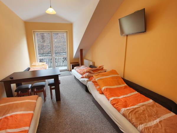 Tanie Noclegi dla firm Traper