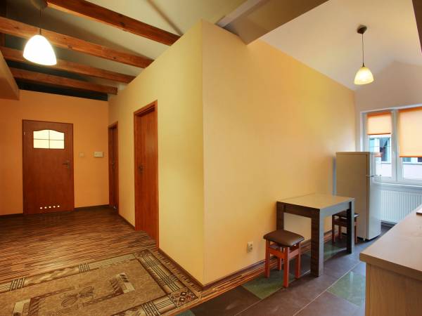 Tanie Noclegi dla firm Traper