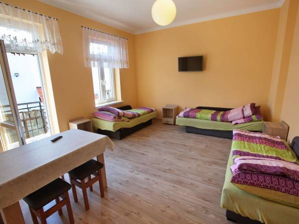 Tanie Noclegi dla firm Traper