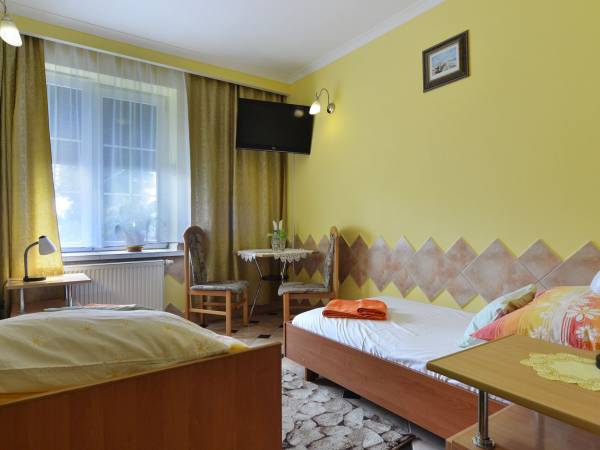 Noclegi i Bar Janosik Izabela Janas