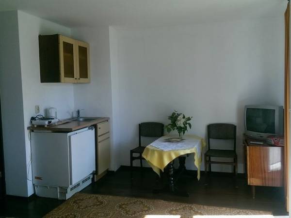 Oliwkowa Chata - kwatery i pokoje, zakwaterowanie dla firm 20 PLN