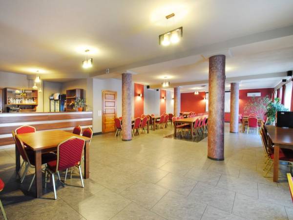 Pensjonat i Restauracja Nad Złotą Nitką