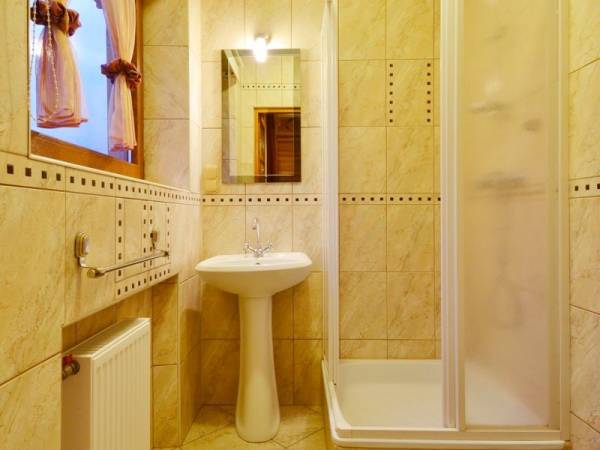 łazienka do pokoju nr 6