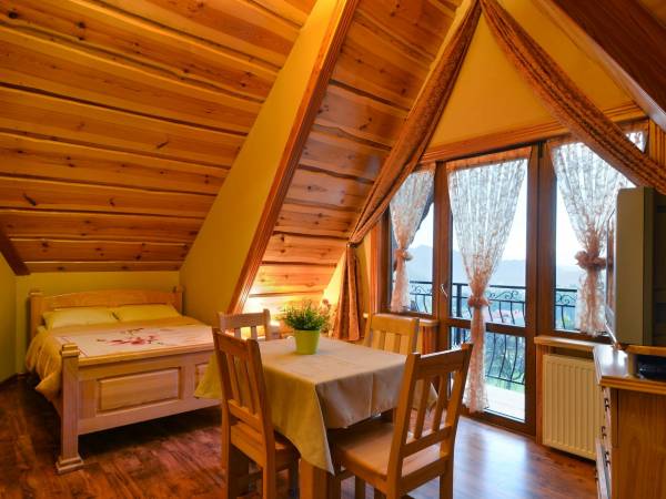 Apartament "Trzy Korony"