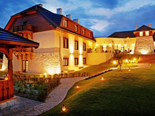 Hotel *** KAZIMIERZÓWKA - WELLNESS&SPA