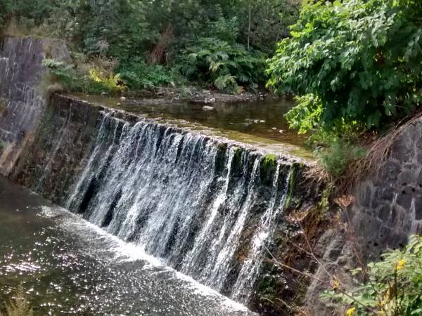 Wodospad 200m od domków