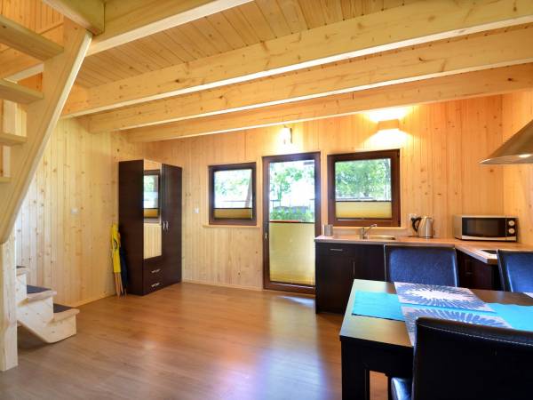 Turkusowe domki (1 domek całoroczny)