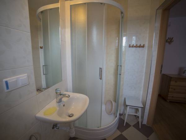 Łzaienka pokój nr 8