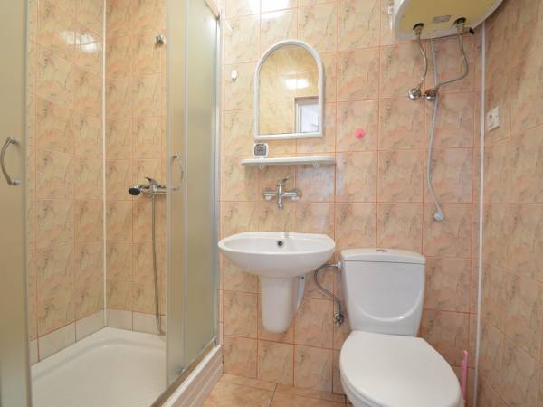 łazienka w pok. 5 i 6