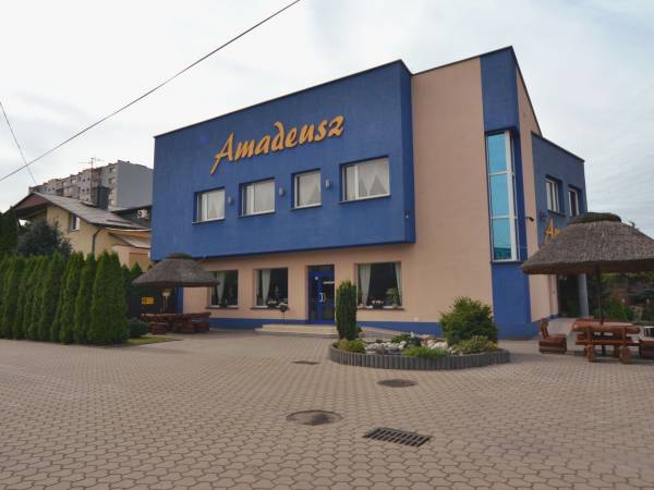 Amadeusz Noclegi