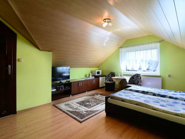 Willa Adek - Pokoje i Domki Apartamentowe