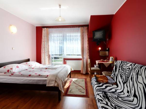 Willa Adek - Pokoje i Domki Apartamentowe