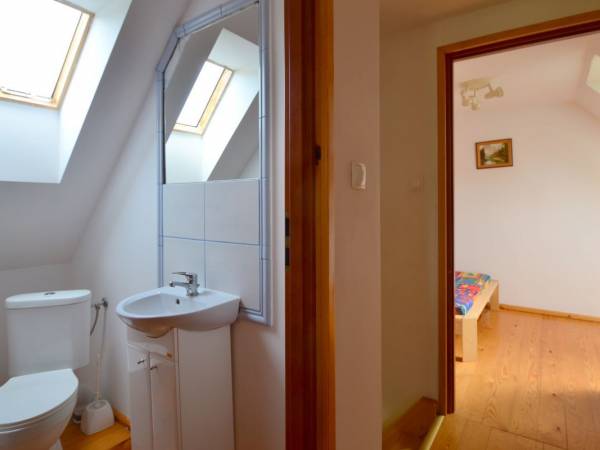 Kobyłocha-łazienka piętro