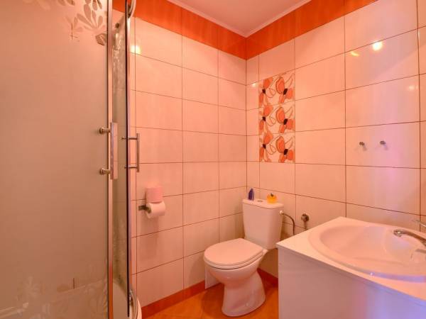 ŁAZIENKA POKÓJ NR 9