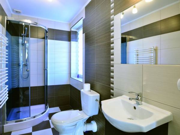 ŁAZIENKA POKÓJ NR 1