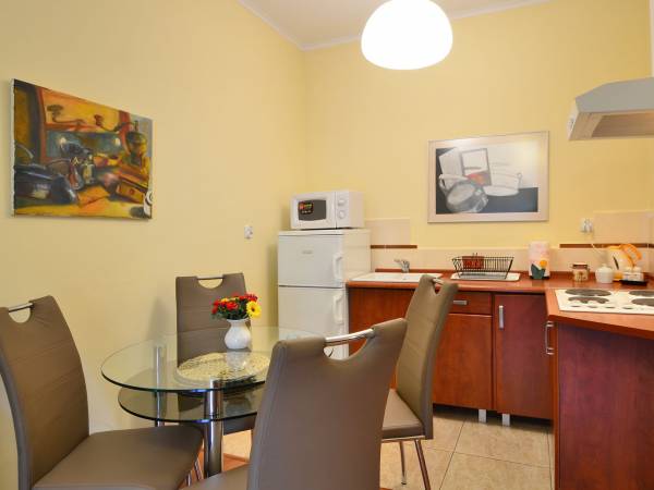 Apartament Na 5 - Polanica Zdrój 