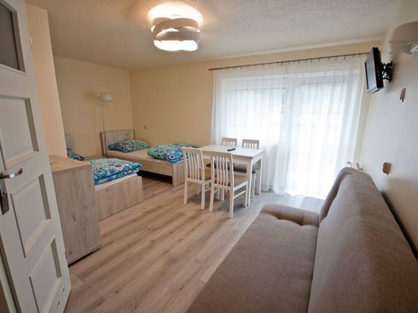 Apartament 15 a