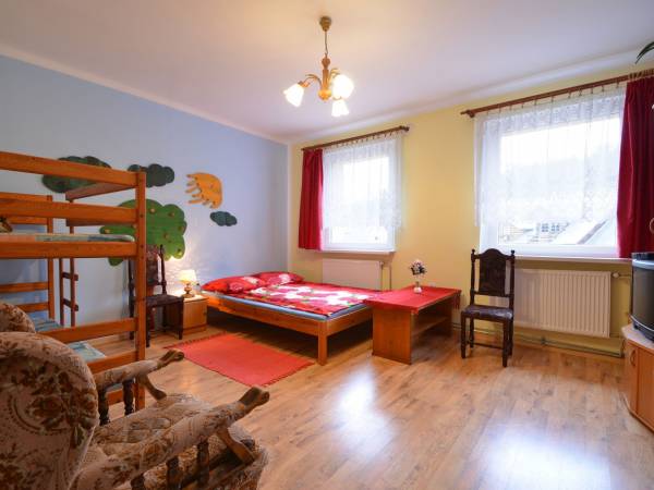 Dom i domek murowany MONIKA-250m do morza