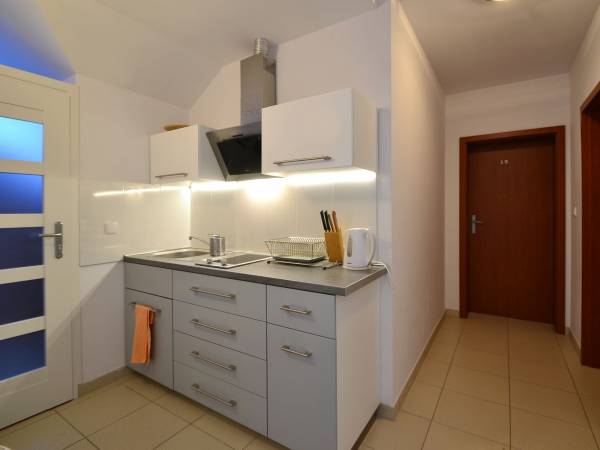 Budynek główny aneks kuchenny II piętro