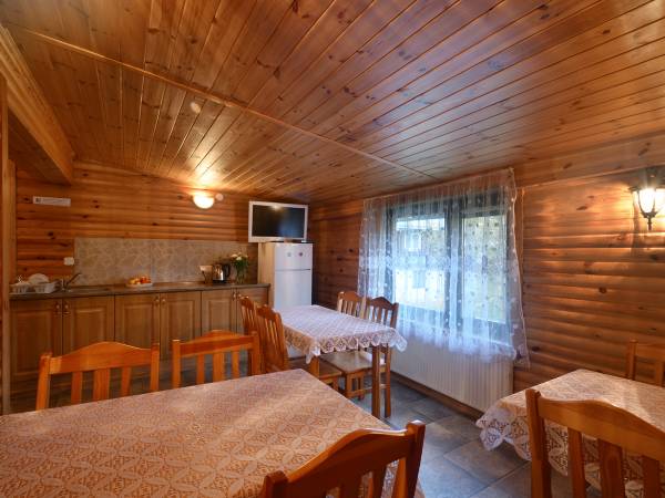 aneks kuchenny i jadalnia