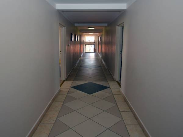 korttarz 3-pietro pokoje 2-osobowe