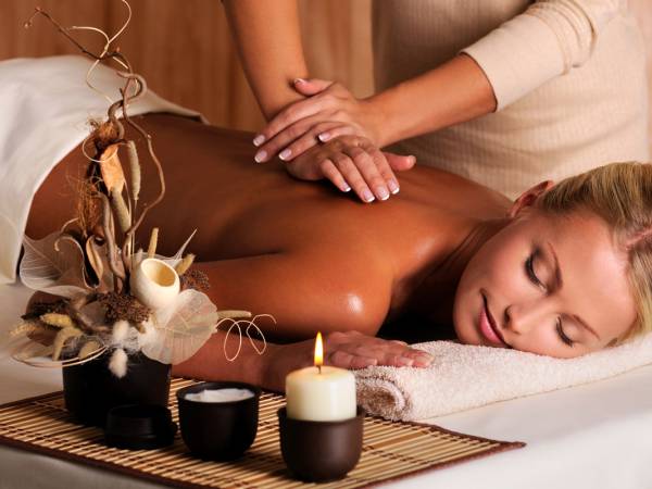 Strefa masażu (klasyczny, relaksacyjny, gorącymi kamieniami)