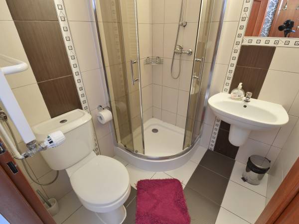 Noclegi Komfort - grupy i wycieczki