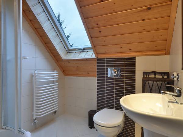 toaleta, pokój nr 2