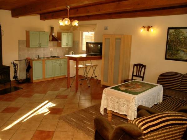 Domki i Camping Rafael