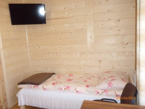 pokój 2-osobowy w nowym budynku z balkonem