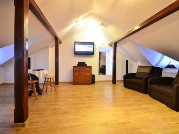 Ośrodek i Domki Góralskie- Folk Resort