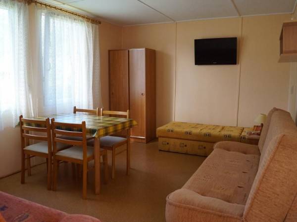 pokój w dużym domku