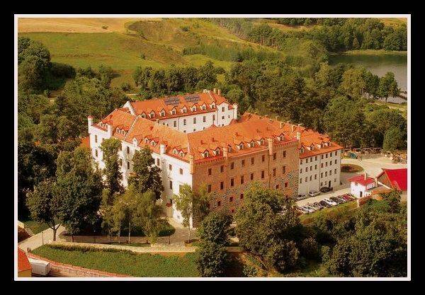 zamek krzyżacki w Rynie