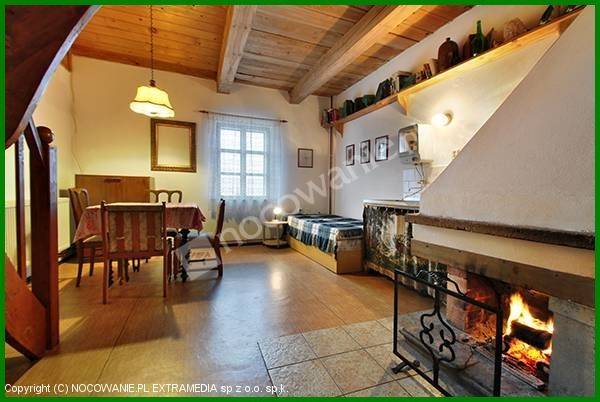 Apartament z kominkiem, 2+2