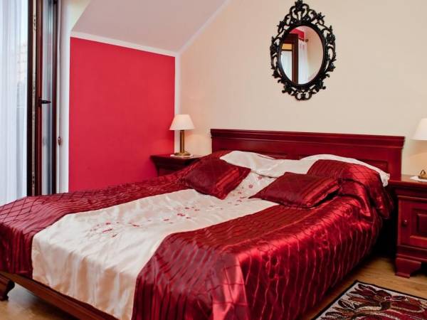 Pokój nr 9, 2-os z łazienką, balkonem, dostępem do aneksu kuchennego