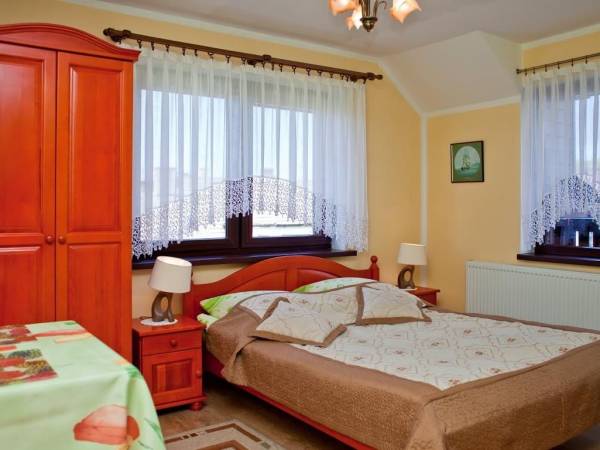 Pokój nr 10, 2-os z łazienką, balkonem, dostępem do aneksu kuchennego