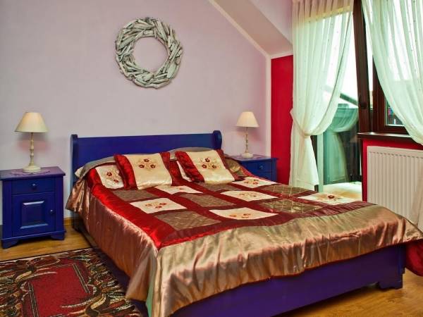 Pokój nr 12, 2-os z łazienką, balkonem, dostępem do aneksu kuchennego