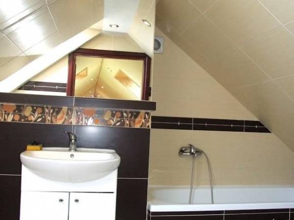 Łazienka do pokoju nr 14