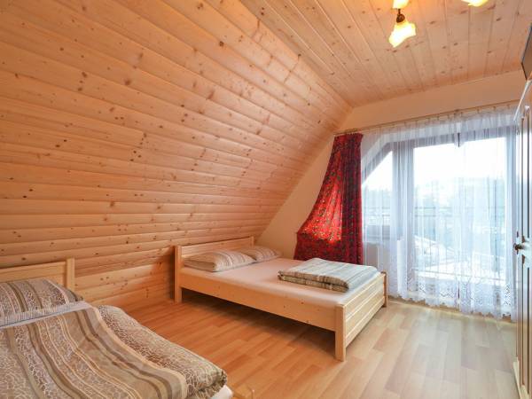 Pokój 3 os z balkonem